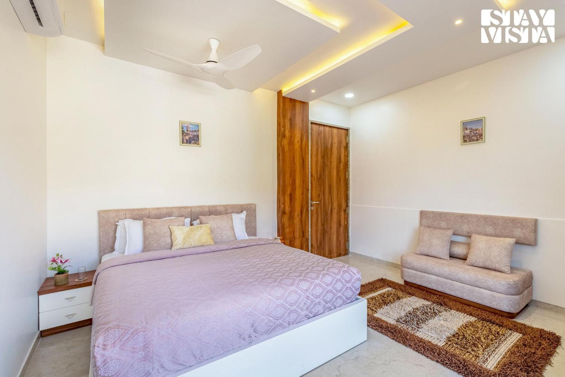Stayvista'S Bella Dream - Mountain-View With Outdoor Pool, Lawn Featuring A Gazebo & Indoor Games Udaipur Exterior foto