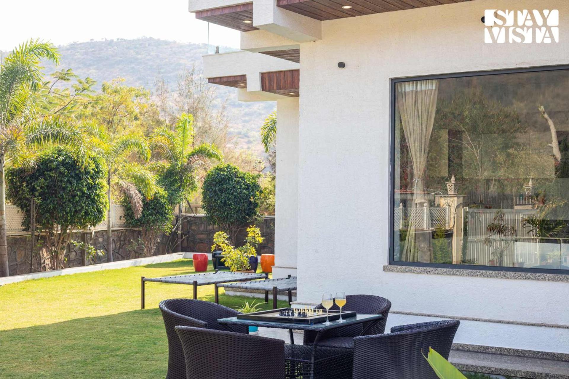 Stayvista'S Bella Dream - Mountain-View With Outdoor Pool, Lawn Featuring A Gazebo & Indoor Games Udaipur Exterior foto